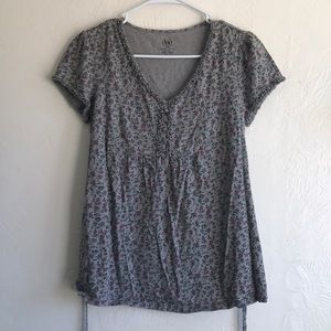 duo Maternity floral top size small
